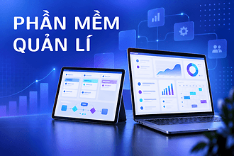 Không gian làm việc số với máy tính và laptop