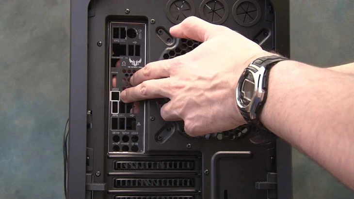 Hướng dẫn chi tiết các bước tự lắp ráp PC (máy tính) tại nhà — hình minh họa 4